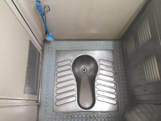 真空集便器
