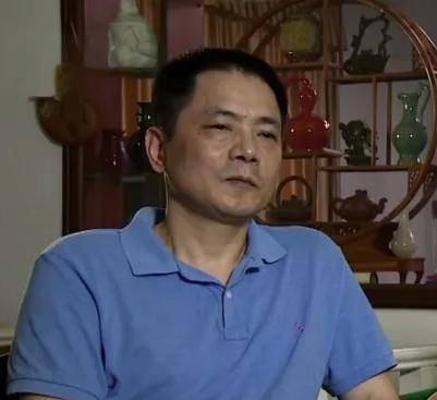 赵小伟(深圳市宝安区松岗人民医院原工会主席,中国斯诺克球员赵心童父亲)