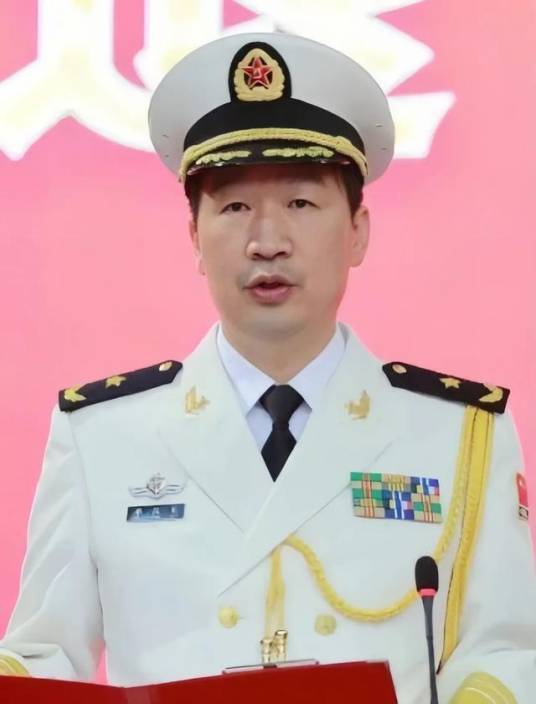 李汉军（海军原参谋长）