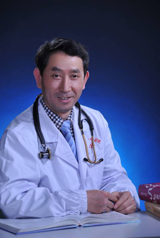 李家福（武汉大学中南医院产科主任医师、副教授）