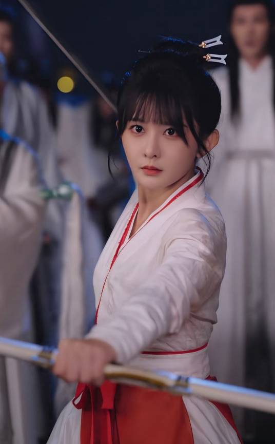 秦姝（短剧《仙姝》中的女主角）