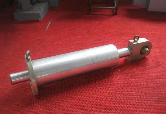 消能器