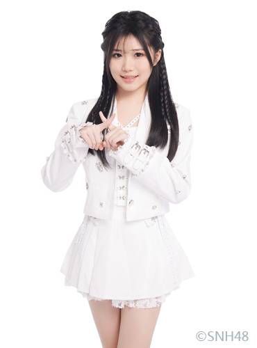 陈俞希（中国女子偶像团体SNH48成员）