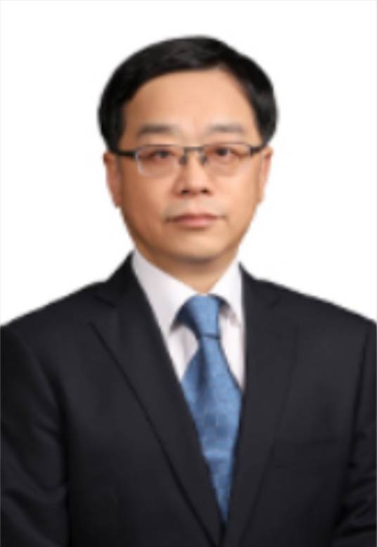 曲林（中粮集团有限公司党组成员、纪检监察组组长）