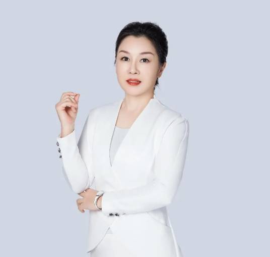 王馨（广东鼎泰高科技术股份有限公司董事长兼总经理）