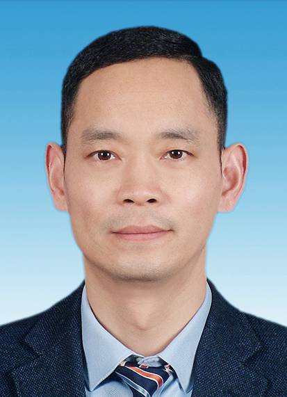 王春雷（江西省商务厅党组成员、副厅长）
