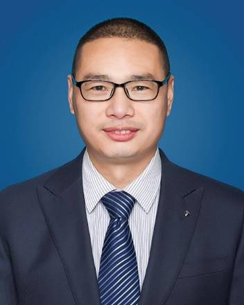 唐桥（重庆师范大学体育与健康科学学院教师）