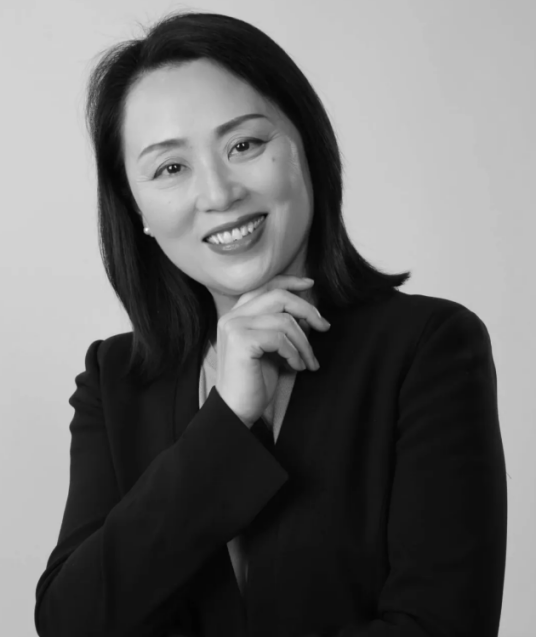冯俏彬