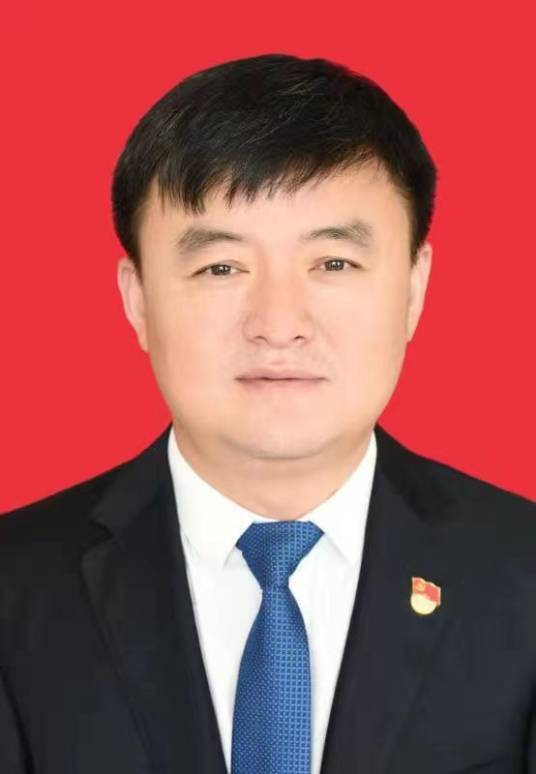 孙栋（河南省新乡市委原常委、市政府原常务副市长）