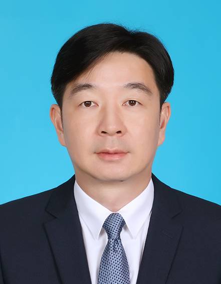 韦彦（广西壮族自治区梧州市委原常委、市委秘书长）