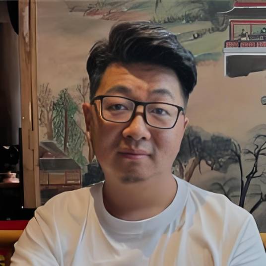 梁子健（中国美术设计师）