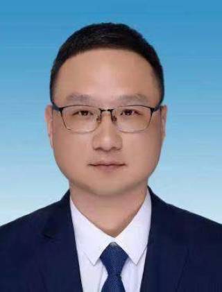 雷亮（湖南省沅江市人民政府党组成员，副市长）