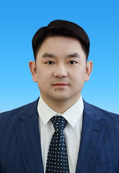 谭敏（湖北省赤壁市人民政府党组成员、副市长）