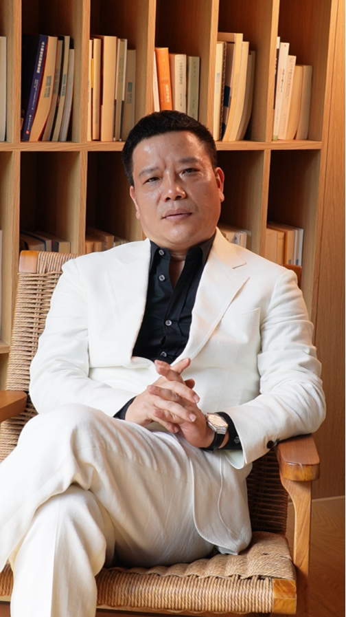 陈亚辉（世地集团董事长）