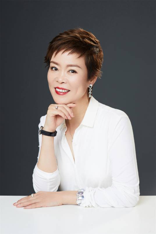 朱学华（天津美发美容行业协会会长、奥丽美域董事长）