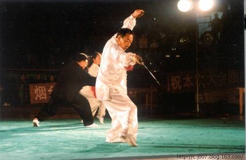 螳螂双手剑