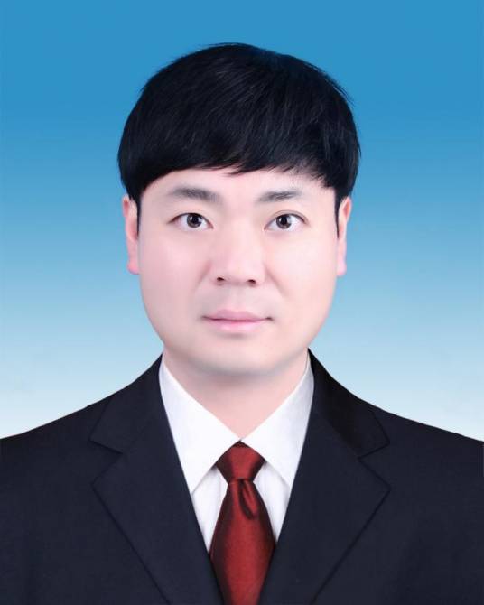 王梁（湖北省宜昌市长阳土家族自治县人民政府党组成员、副县长）