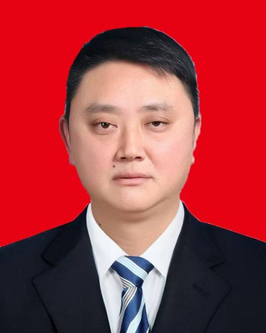 荣强（贵州省遵义市正安县安场镇党委书记）
