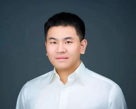 陈佳玉（人工智能科学家、香港大学助理教授，原力无限公司资深研究科学家）