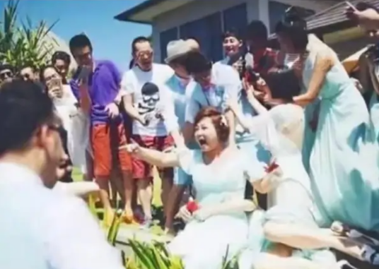 3·30包贝尔夫妇婚礼事件