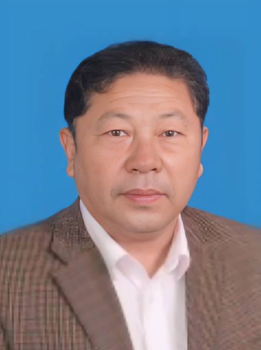 唐建文（河北省唐山市路南区万顺书场创办人，中国曲艺家协会会员）