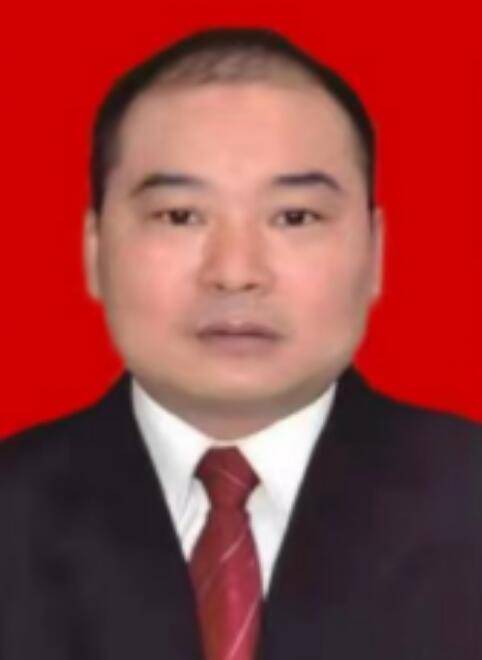 欧力（湖南省怀化市麻阳苗族自治县水利局党组成员、副局长）