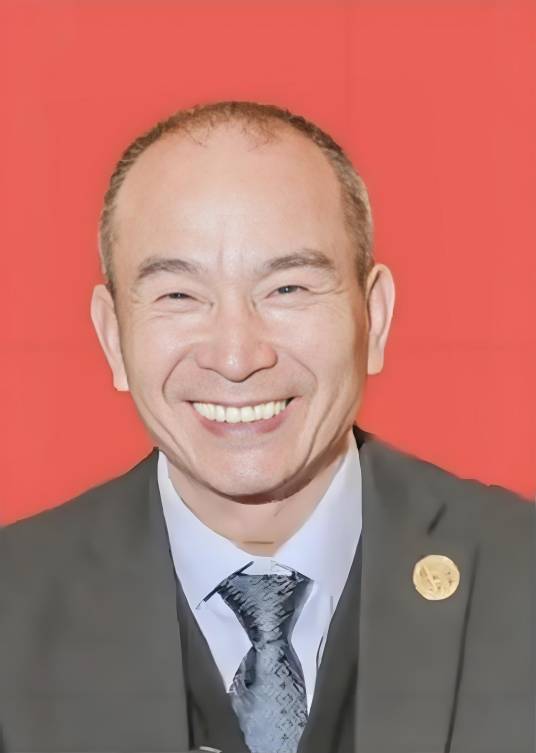 阮少平（假冒中国科学院院士人员）