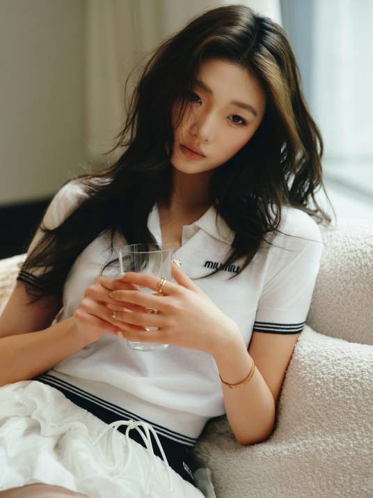 张灿（中国内地女演员）