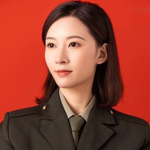 张家嘉（短剧女演员）
