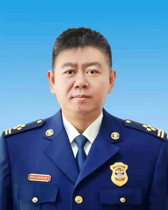 李俊丰（内蒙古自治区消防救援总队原总队长）