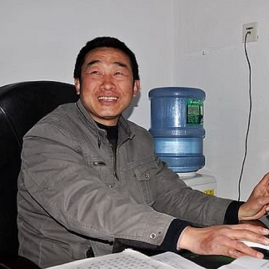 陈代明（雁江区小院中学数学高级教师）
