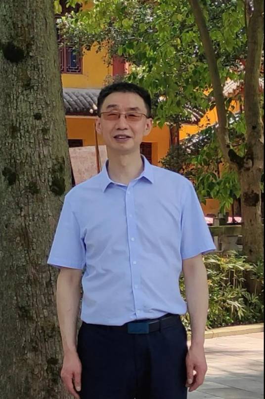 李顺祥（重庆市周易研究会会长）