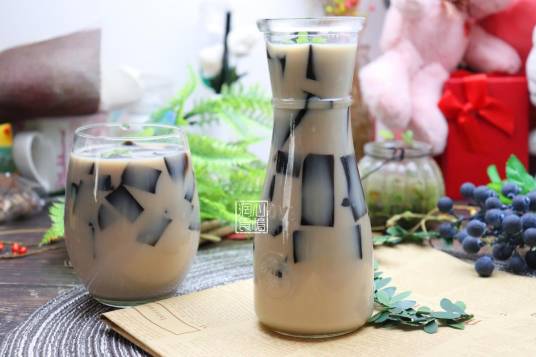 仙草冻奶茶