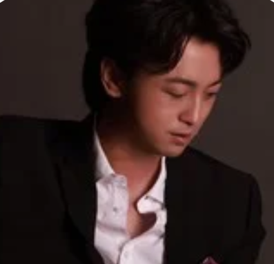 胡云星（歌手）