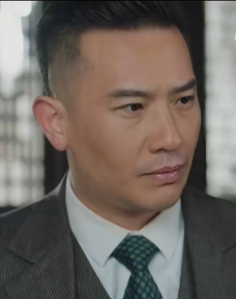 汪小飞（电视剧《隐锋》中的角色）