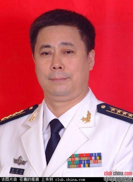 张军社（海军军事学术研究所研究员）