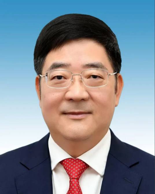 胡剑飞（江西省抚州市委副书记、市政府党组书记、市长）