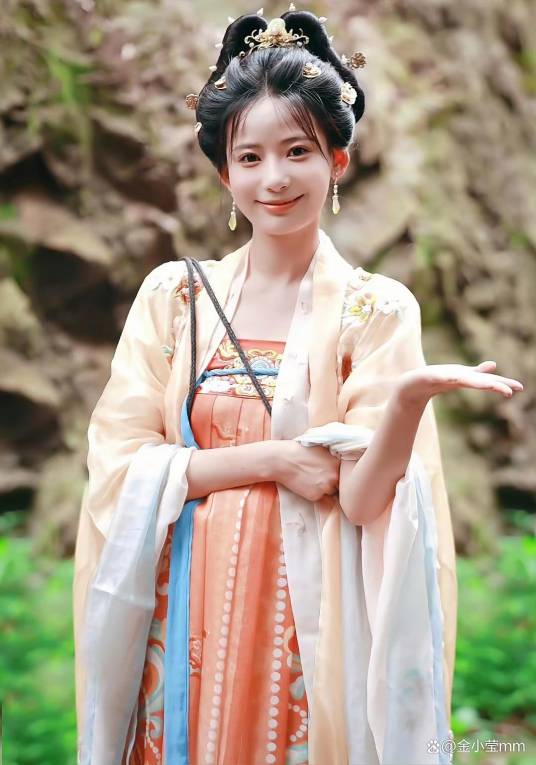 张珊（中国内地短剧女演员）