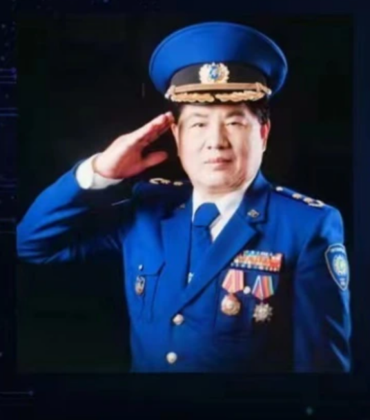 房文军（假冒联合国外交官人员）