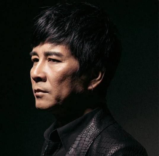 在人间（2014年改编自英文歌曲《What Are Words》的中文歌曲，由王建房演唱）
