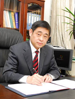 王明胜（淮北矿业（集团）有限责任公司原董事长、党委书记）