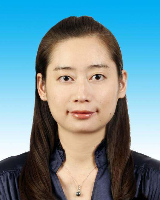 关丽丽（北京崇远集团有限公司董事）