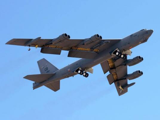 B-52H轰炸机