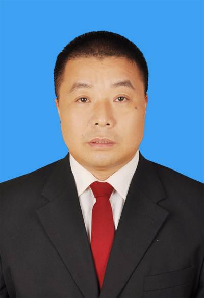 席龙海