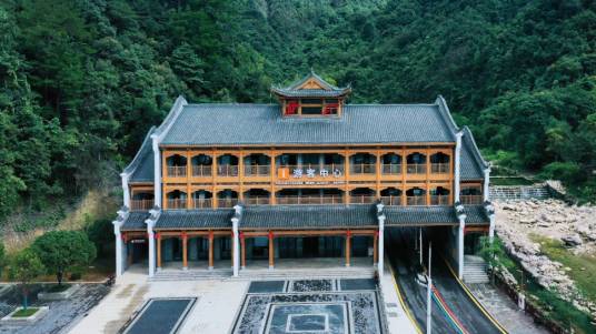 郴州市莽山旅游区