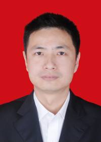 王雄文（湖南省浏阳市委副书记、市长）