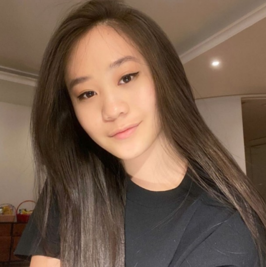 Jada（李连杰的小女儿）