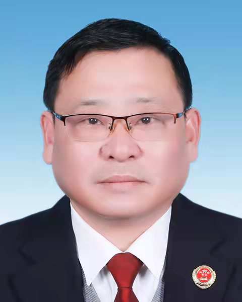 尹小龙（江西省吉安市吉州区人民检察院原检察长）
