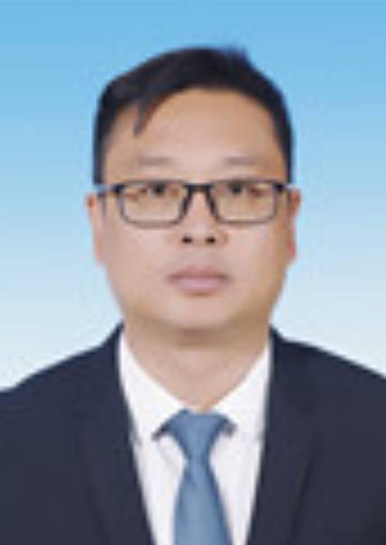 彭兴华（北京市怀柔区琉璃庙镇党委副书记、政法委员、总工会主席）
