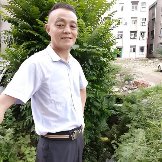 草根哥